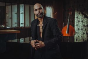 El reconocido cantautor Gus Ormo apuesta a los Latin Grammy este año con su nuevo disco “Alquimia”